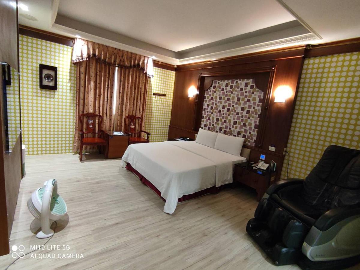 Blue Sky Motel Гуишан Екстериор снимка