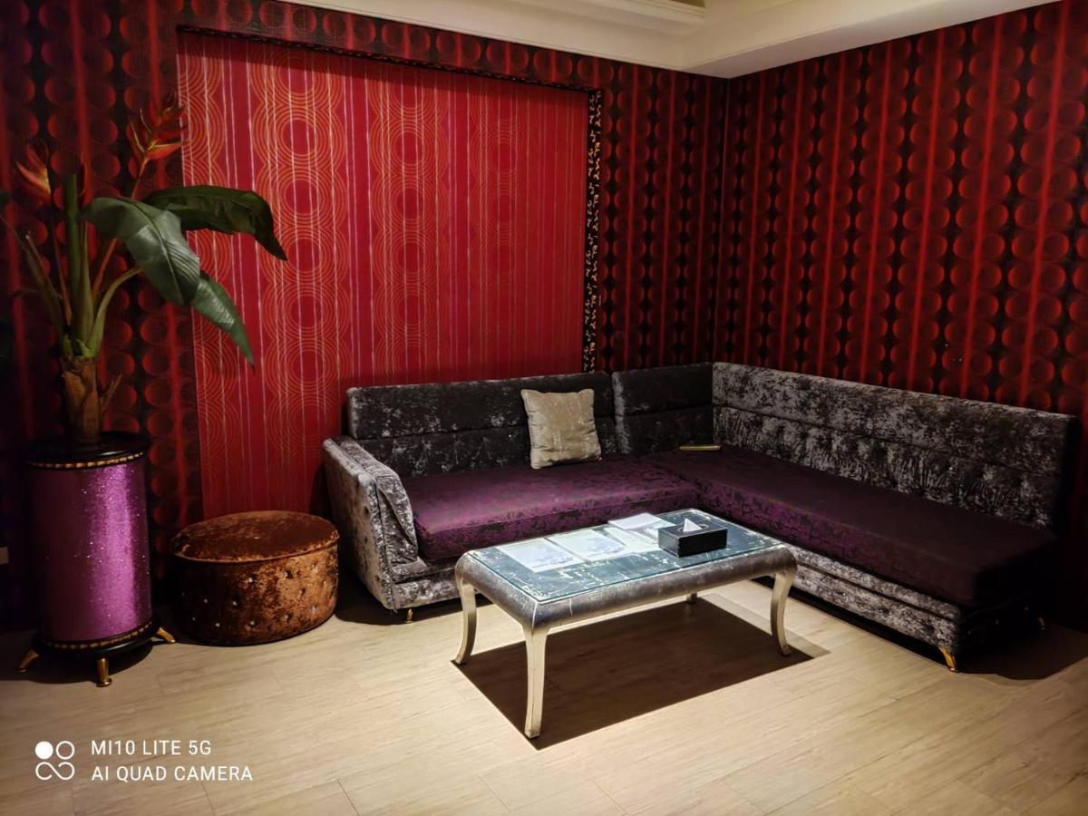 Blue Sky Motel Гуишан Екстериор снимка
