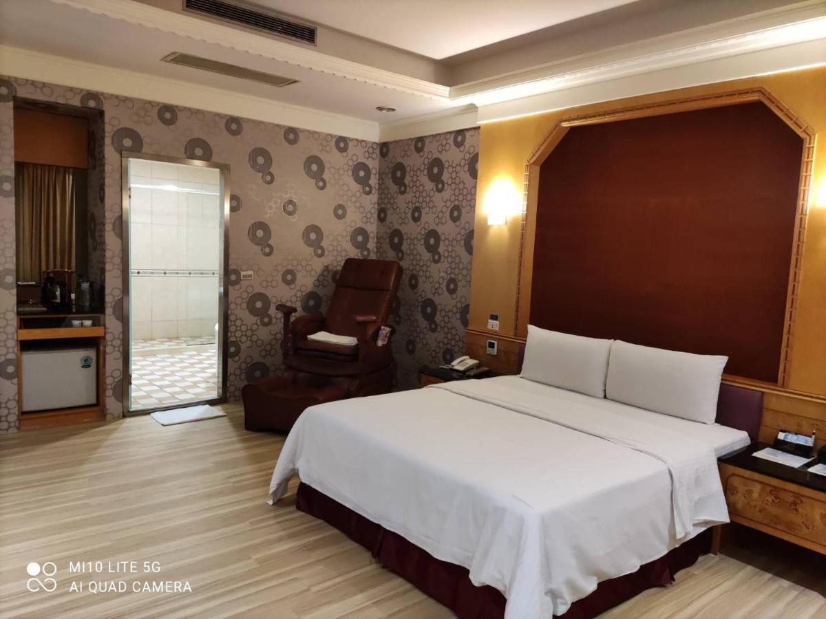 Blue Sky Motel Гуишан Екстериор снимка